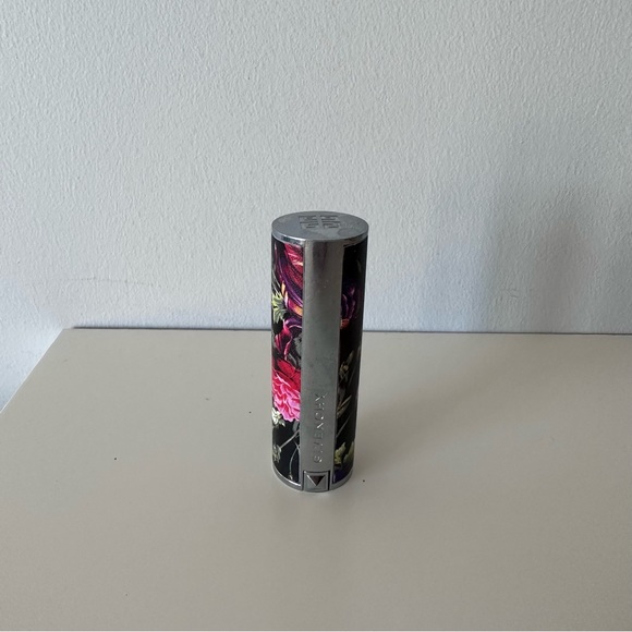Givenchy lipstick #315, limited edition packaging - Picture 5 of 8